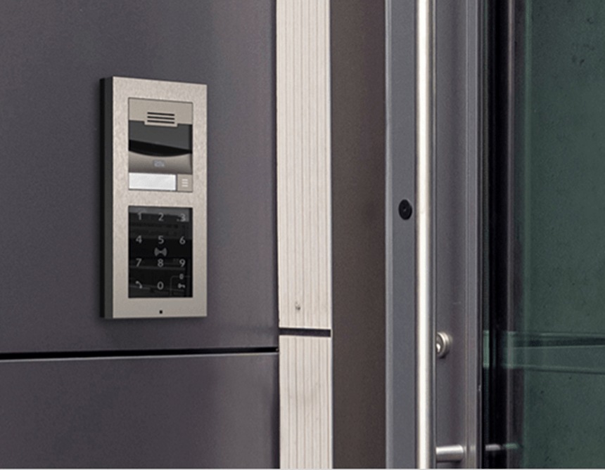 2N® IP Verso – Touch Keypad & Bluetooth & RFID Reader 125kHz, Secured 13.56MHz,NFC, PICard Compatible