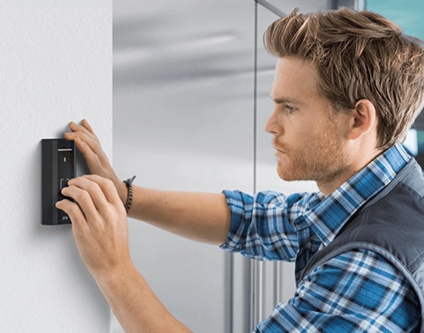 2N® Access Unit M Bluetooth & RFID